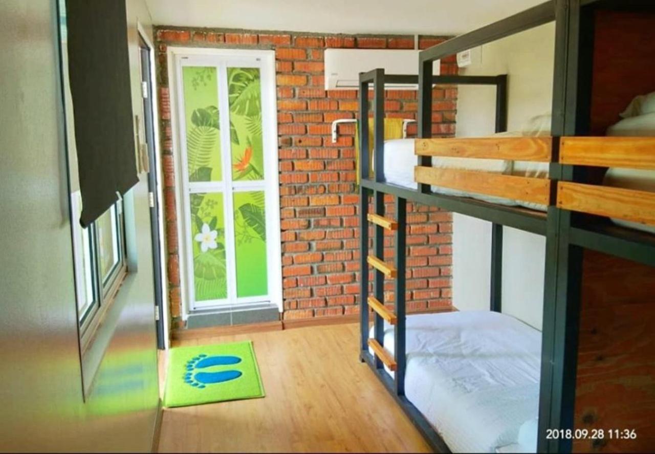 Petak Padin Cottage By The Pool, Кепала Батас Екстериор снимка
